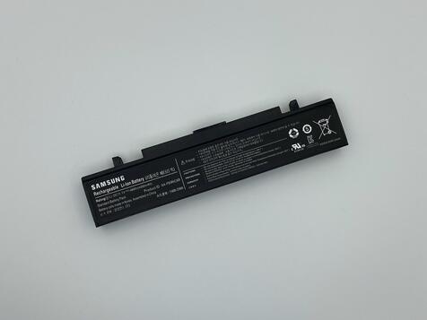 Аккумуляторная батарея для ноутбука Samsung AA-PB9NC6B NP300 11.1V Black 4400mAh Orig
