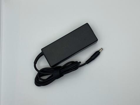 Блок питания для ноутбука Samsung 80W 19V 4.22A 5.5x3.0mm FPCAC33 ОЕМ - фото 2